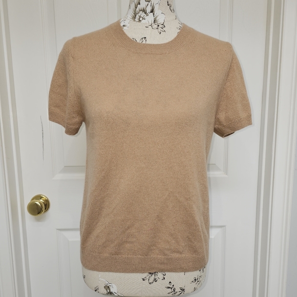 Quince, Classic Tan Women's Top, Size Medium, 100% Cashmere, NWOT - Picture 2 of 8